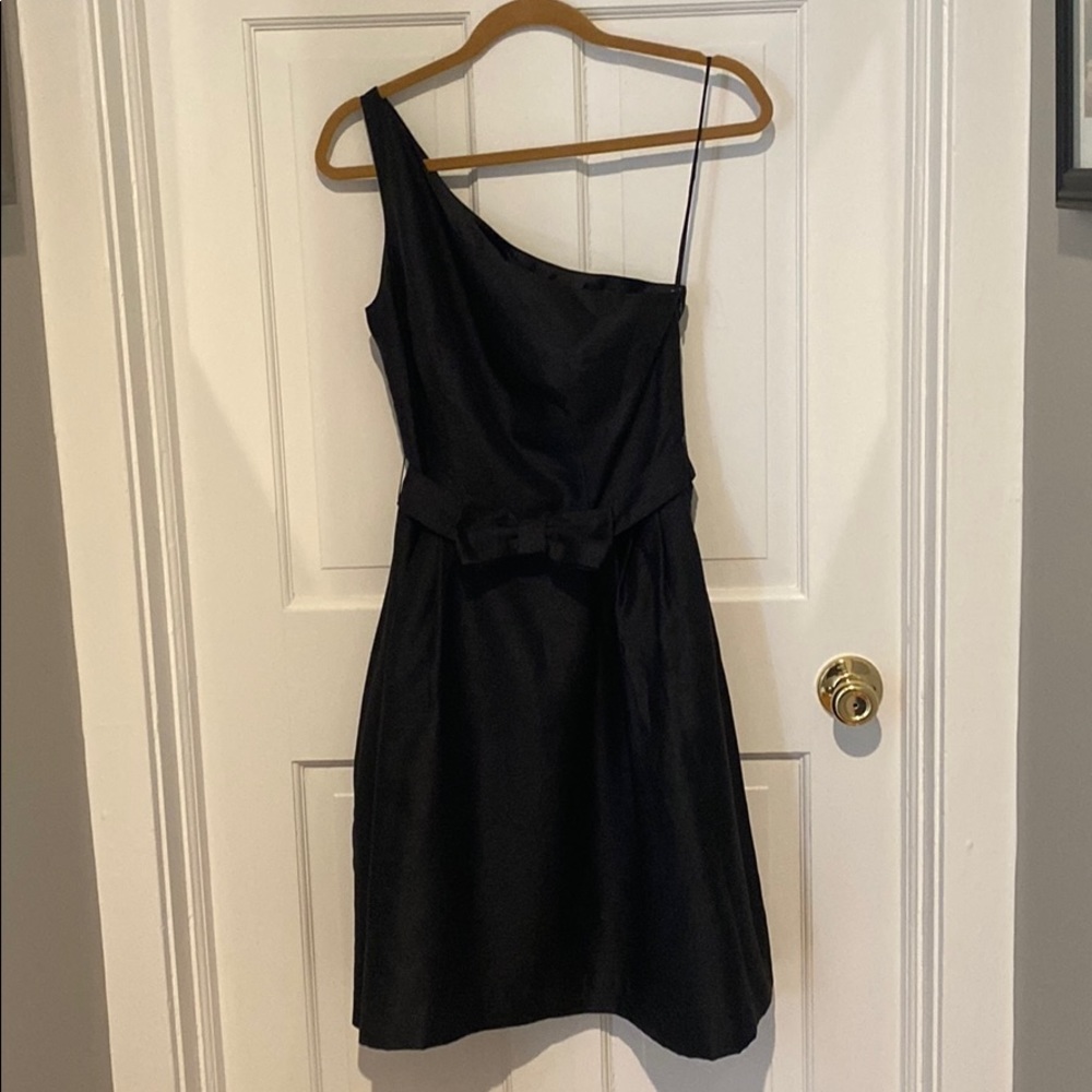 Lotus grace size 6 black santung dress
